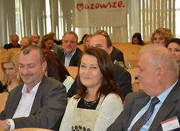 Powiększ zdjęcie, uczestnicy Kongresu Promocji Mazowsza słuchają prezentacji