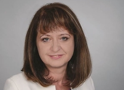 Członek zarządu województwa Janina Ewa Orzełowska, zdjęcie profilowe