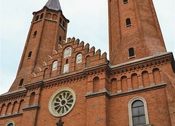 Fasada katedry z Płocku