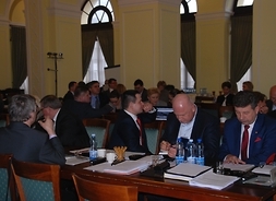 Radni sejmiku dyskutują o zmianach w projekcie Programu Budowy Dróg Krajowych na lata 2014–2023