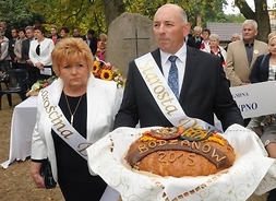 Starosta i Starościna dożynkowie podczas XVI Dożynek Powiatu Płockiego, zorganizowanych 8 września w Bodzanowie