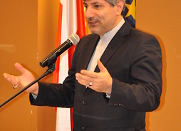 powiększ: Ramin Mehmanparast, ambasador Islamskiej Republiki Iranu