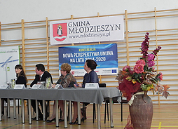 Konferencja Nowa Perspektywa Unijna na lata 2016-2020, wójt gminy Monika Pietrzyk-Połubińska