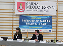 Konferencja Nowa Perspektywa Unijna na lata 2016-2020, na zdjęciu Monika Pietrzyk-Połubińska i Adam Orliński
