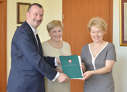 Podpisanie umowy RPO WM - podpisanie umowy w Warszawie