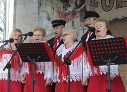 Zespół folklorystyczny występujący w Skaryszewie