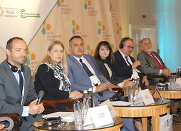 Uczestnikami konferencji byli m.in. przedstawiciele Parlamentu Ukrainy, Ministerstwa Inwestycji i Rozwoju RP, polskich województw i ukraińskich obwodow