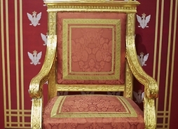 fotel tronowy z 1796 r. wykonany w pracowni Szymona Bogumiła Zuga