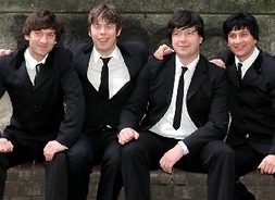 Zdjęcie czwórki muzyków zespołu The Beatlmen